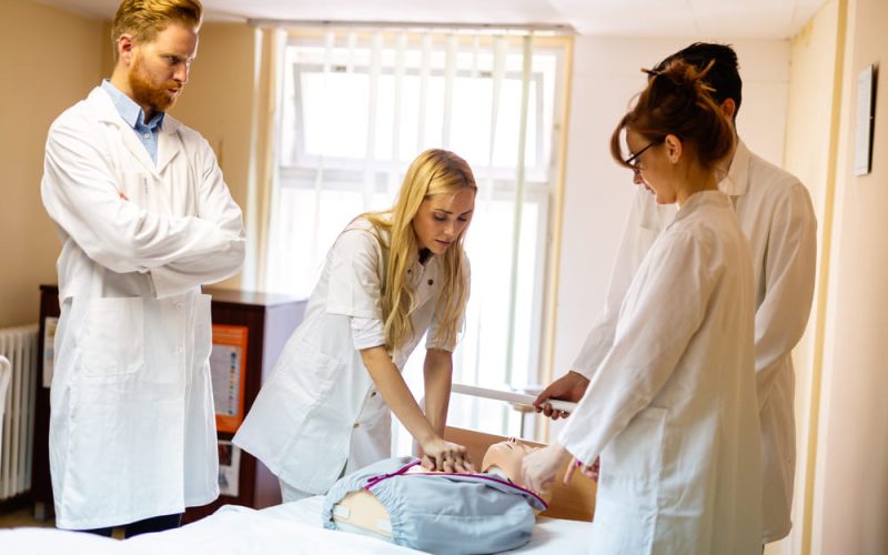 Ventajas regionales de estudiar Medicina y Cirugía en David